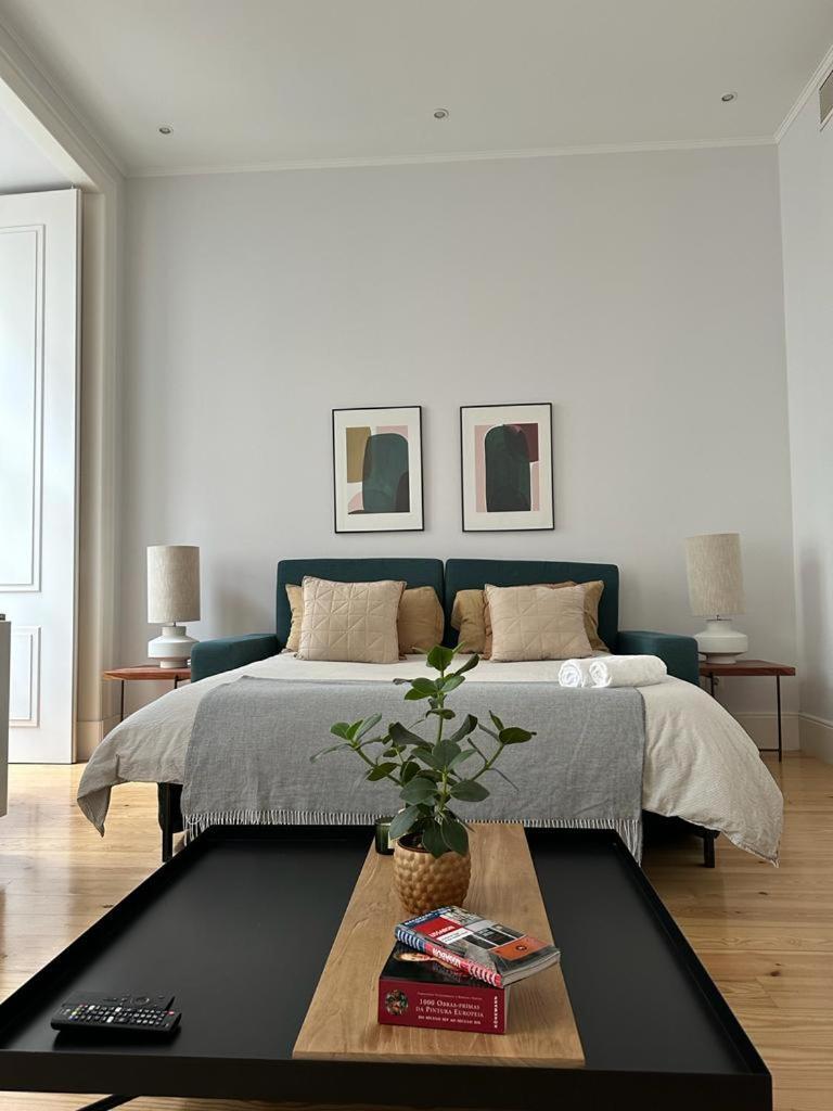 Habitación en casa particular Quarto Grande Com Varanda, Wc Partilhado Lisboa